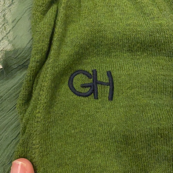 Pair of Gilly Hicks Sweaters - Picture 3 of 6